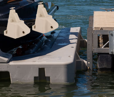 Connect the XL6 to floating docks